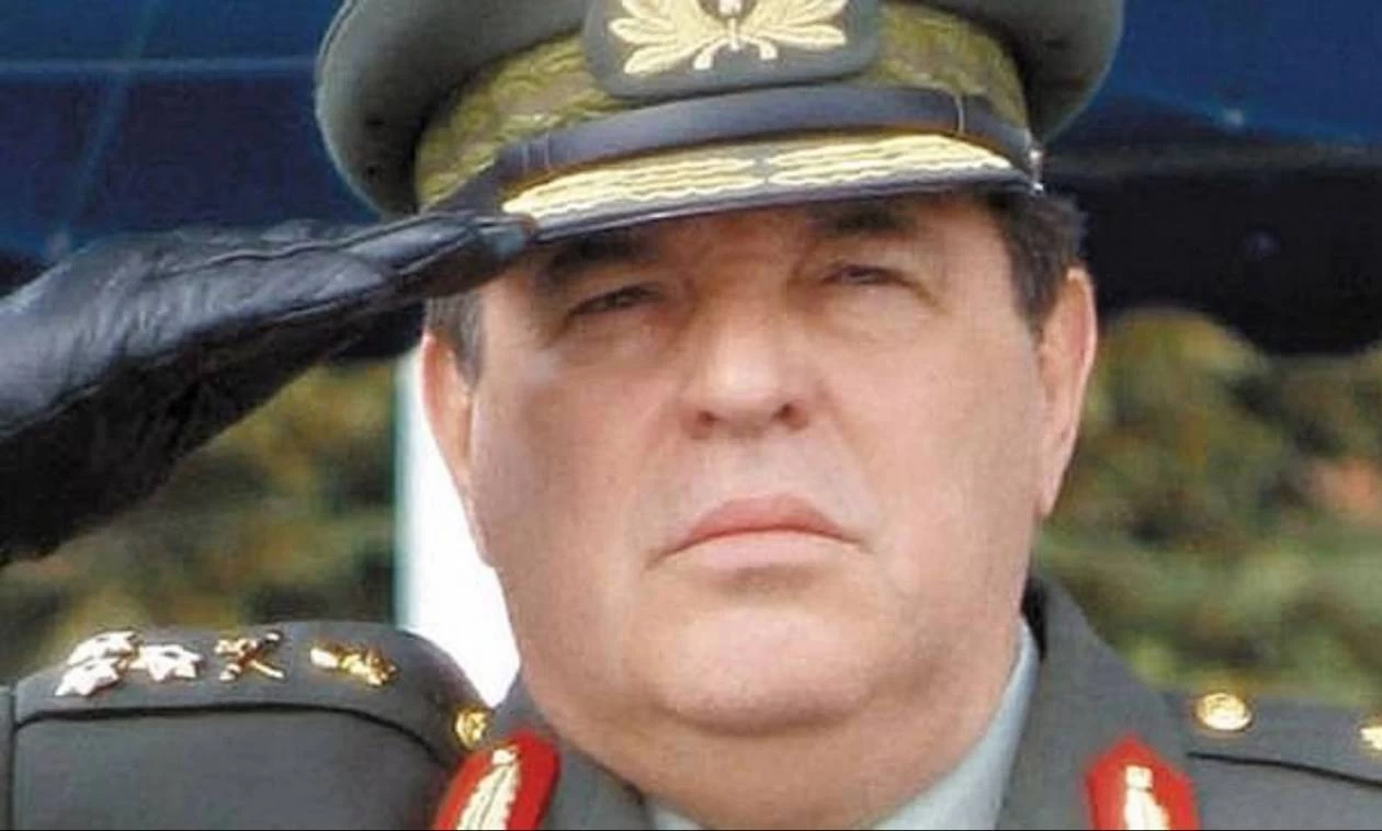 Στρατηγός Φράγκος: Η Ομογένεια καλείται να ορθώσει Ανάστημα! (βίντεο)